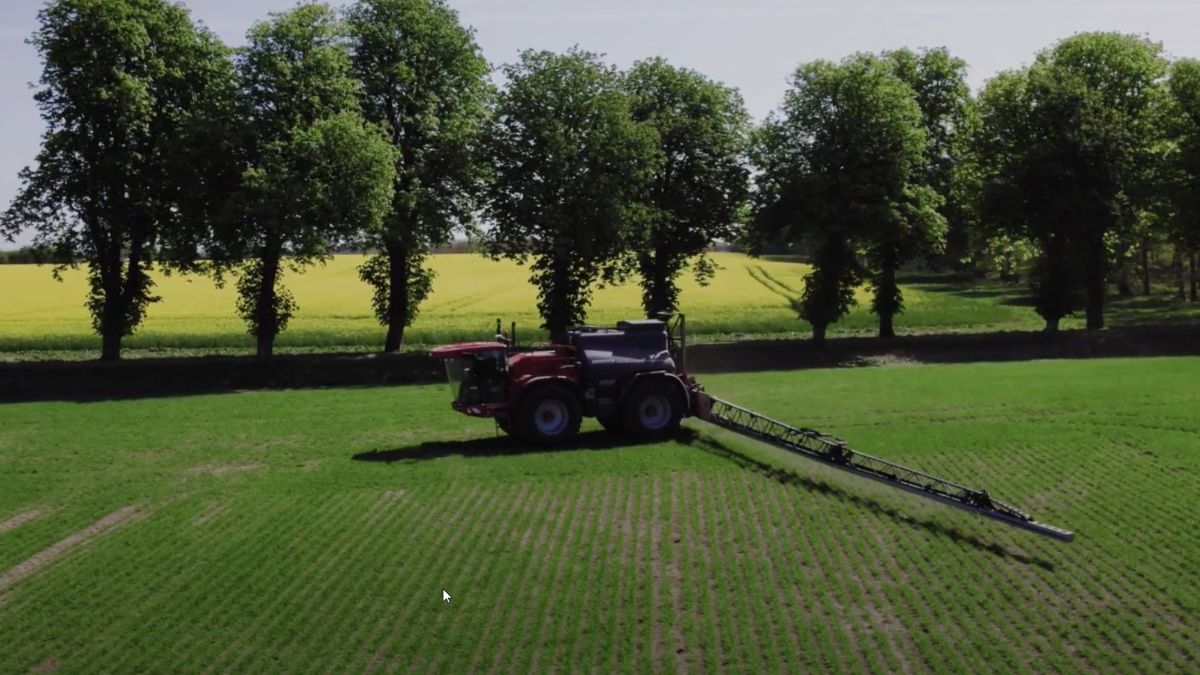 sprayer_2000w.jpg